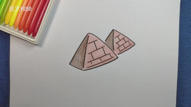 古埃及是四大文明古国之一,埃及最著名的便是金字塔,相信很多朋友都