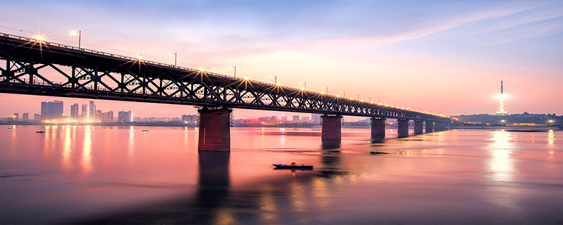 武汉长江大桥到底是谁建的