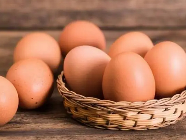 鸡蛋常温放了一个月还能吃吗