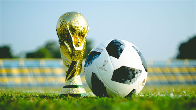世界杯足球赛几年举行一次（四年）