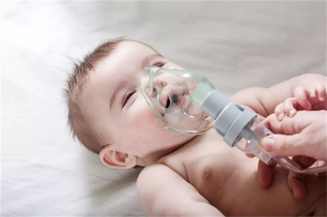有哪些方法可以帮助宝宝咳出痰液