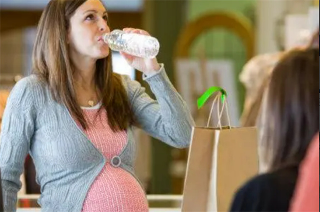 孕妇喝水有什么讲究