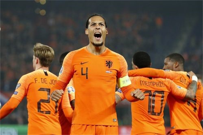 2022年世界杯荷兰vs卡塔尔（荷兰2:0卡塔尔）