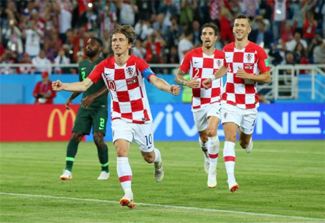 克罗地亚国家队世界杯晋级之路（欧洲区预选赛小组第一）