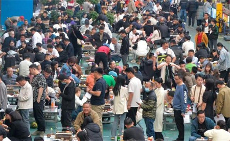​预计五一超12万人前往淄博 淄博为何这么吸引游客前往？