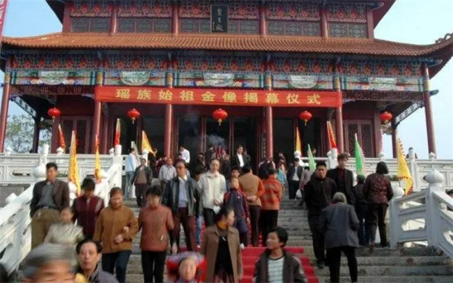 命理学中辰月当令如何通过日主旺衰分析吉凶祸福