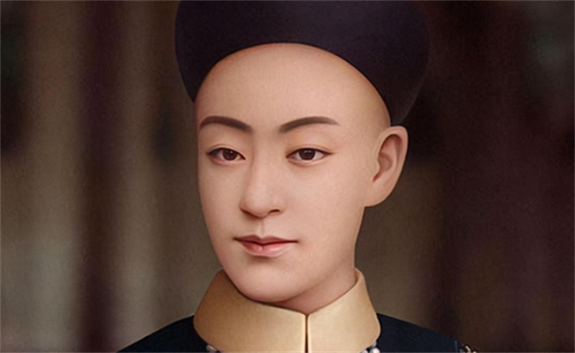 ​1880年是哪个皇帝，他有哪些成就