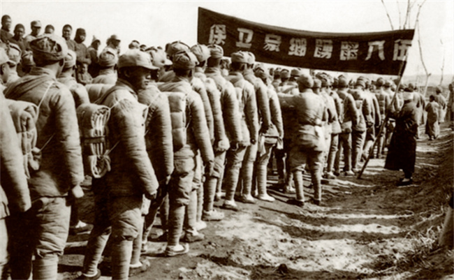 ​1937年8月宣布红军改名的吗，红军在哪年改名的
