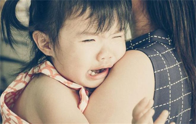 孩子哭闹撒泼怎么管教有效