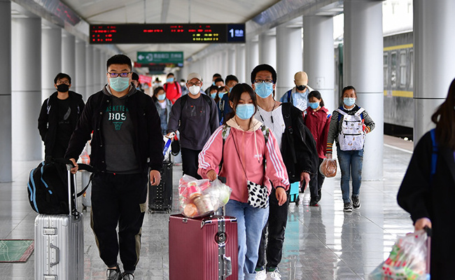 ​大学生抢不到车票报旅游团返校，有哪些启示