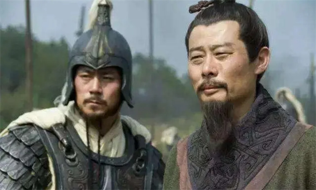 袭荆州是孙权授意还是吕蒙自作主张的