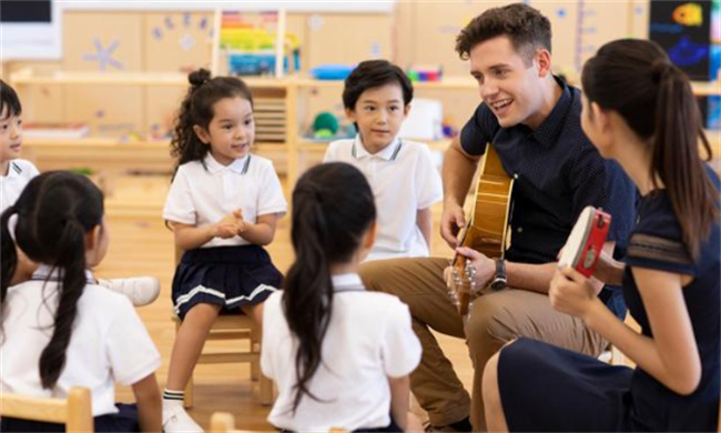 幼儿园孩子穿得好不好能看出家庭条件吗为什么