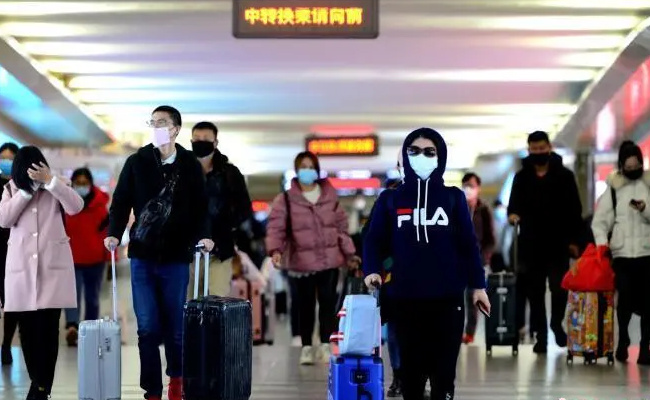 各地各部门积极采取措施，如何全力保障人员出行的