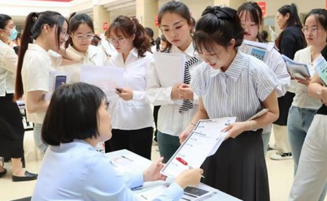 首批养老专业本科生毕业，就业如何