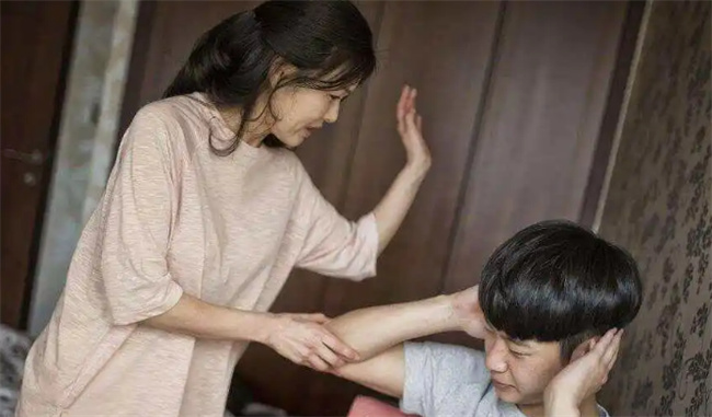 若发现孩子有哪些行为一定要打他