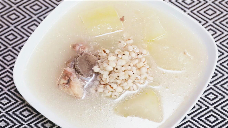 薏米冬瓜排骨汤的做法 