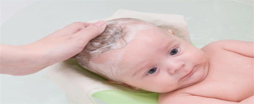 宝宝洗头时哭得特别厉害怎么办