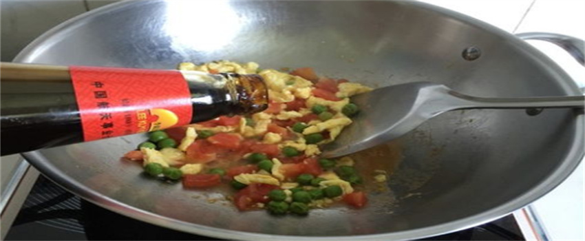 如何做出蚝油茄汁拌面