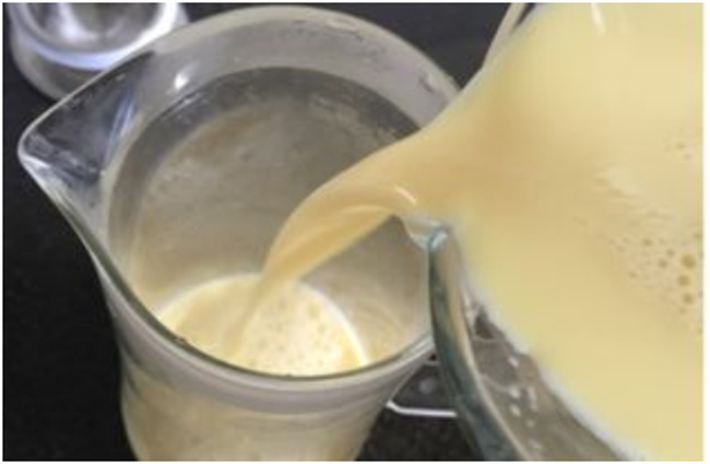 液化钙可以和奶混着吃吗 
