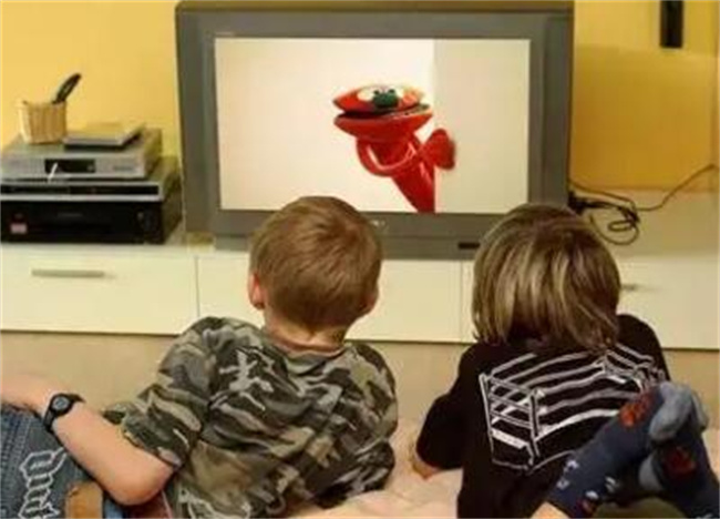孩子看电视会得哪些病