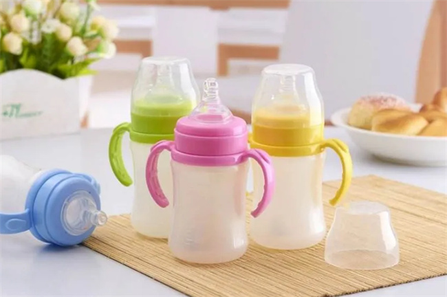 宝宝的奶瓶如何选择