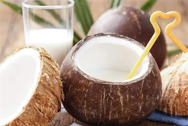 椰汁的作用和功能主治