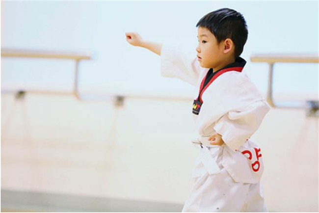 儿童学跆拳道有什么好处