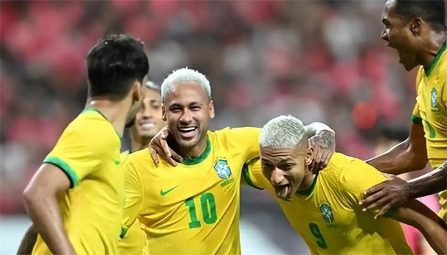 世界杯1/8决赛赛前巴西最近战绩（2胜1负）