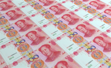 ​中国跨境交易人民币使用首超美元 表明了什么信号？