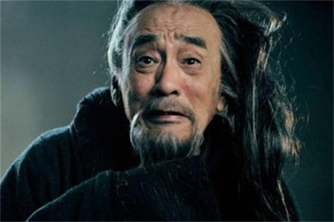 王允为何不接受李傕郭汜投降呢