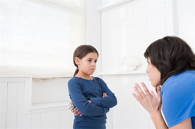 幼儿园孩子总把别人东西带回家怎么办