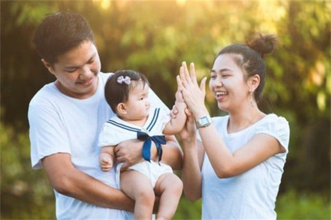 哪种脾气的宝妈可能毁娃一生呢