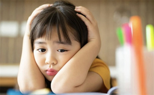 孩子胆小怕事是怎么形成的