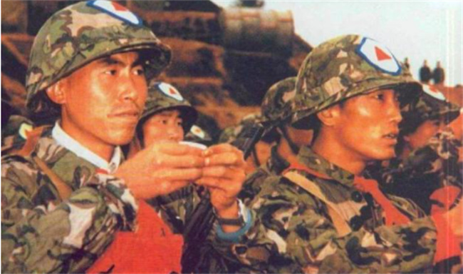 对越反击战是谁挂帅