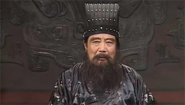 董卓是怎么发家的