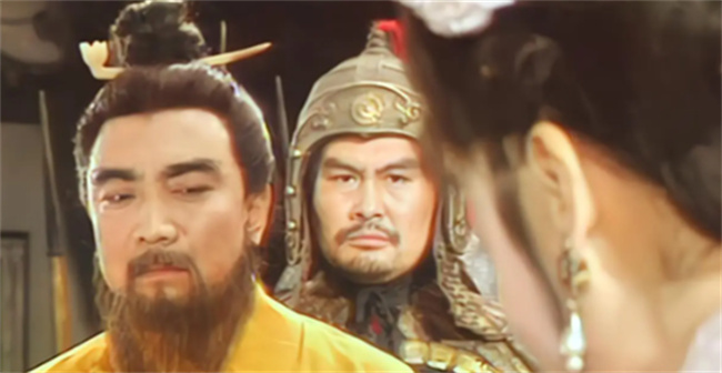 张绣斩杀曹操长子和爱将为何还能得曹操重用呢