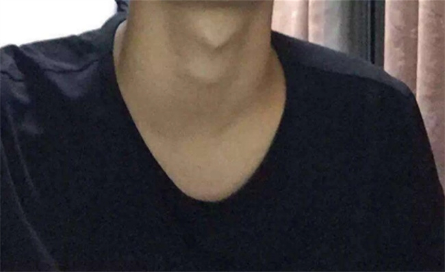 ​喉结的作用是什么，为什么女性没喉结呢