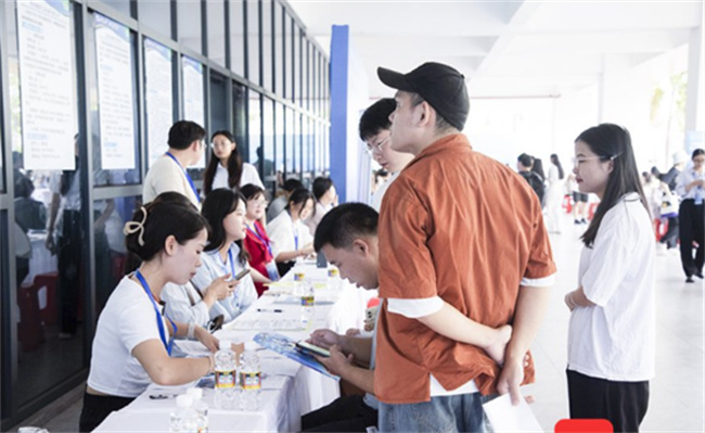 发了offer又毁约，任性招聘有多坑人