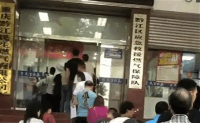 新生入学需提交水电气缴费证明，怎么回事